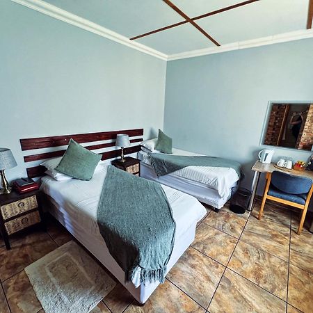Agros Guest House Кимбърли Екстериор снимка